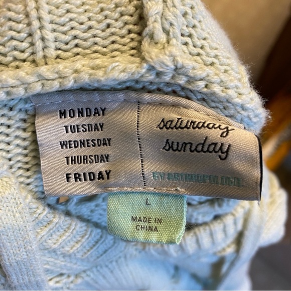 Saturday Sunday Anthropologie Sz L Soft Green Knit Pull Over Hoodie Sweater - Picture 3 of 5